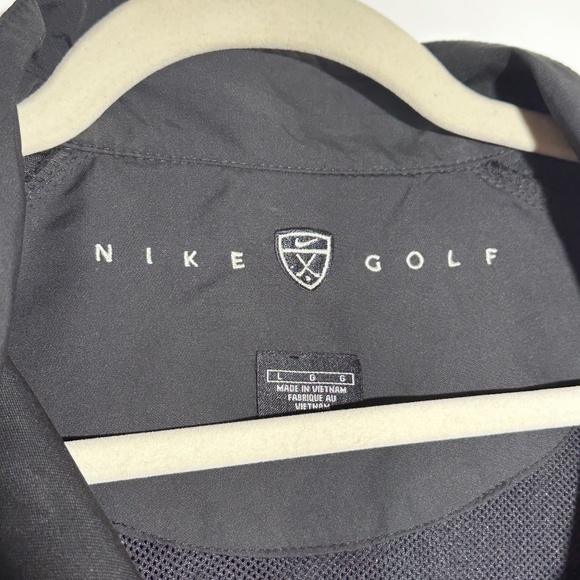 Nike Golf Men's Rain/Windbreaker Short Sleeve Size Large - Picture 2 of 3